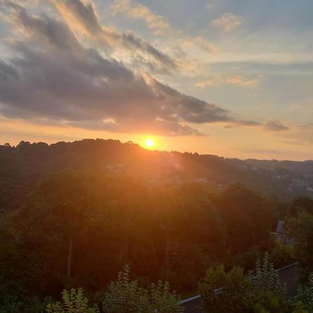 Excelente Apto 2D Com Suite E Belo Por Do Sol Gramado Exterior photo